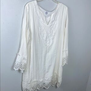 Chic Connection Elegant White Lace Dress